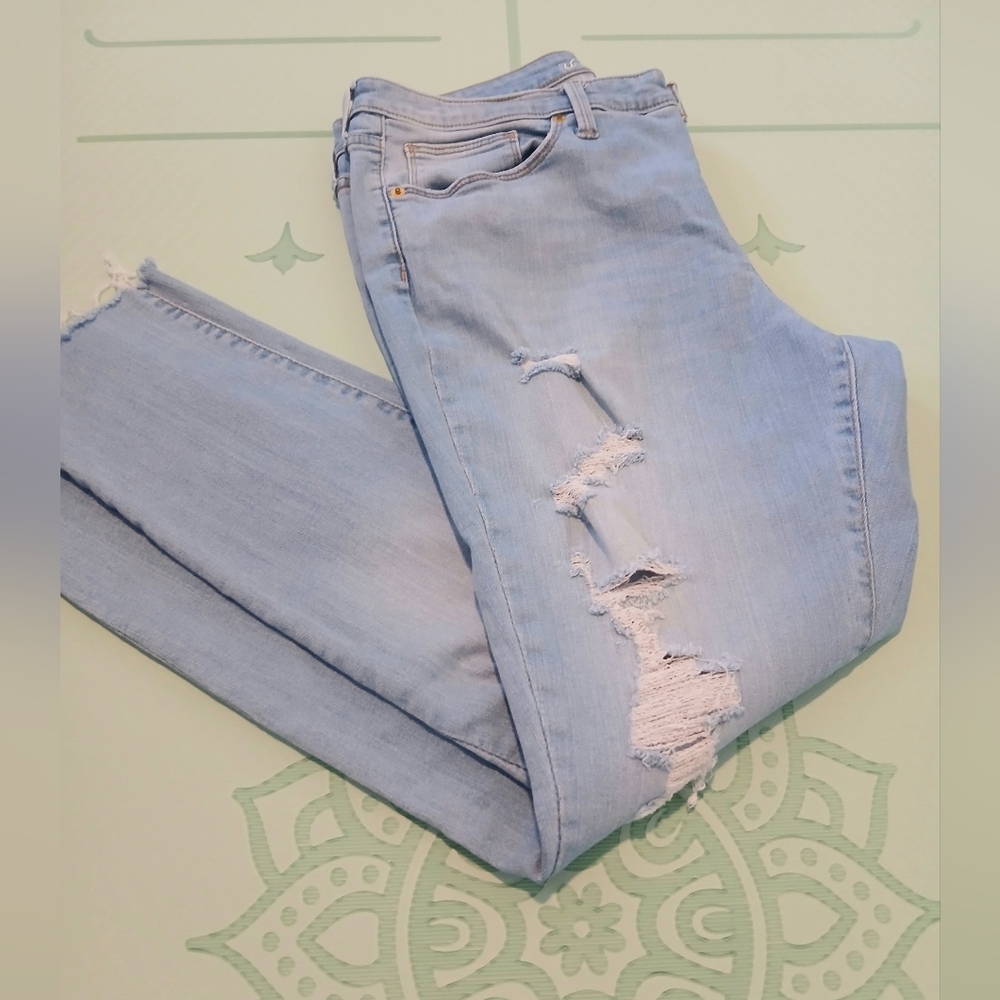 Target-Universal Thread-Distressed-Light Denim-Mid Rise-Skinny Jeans-Size 14